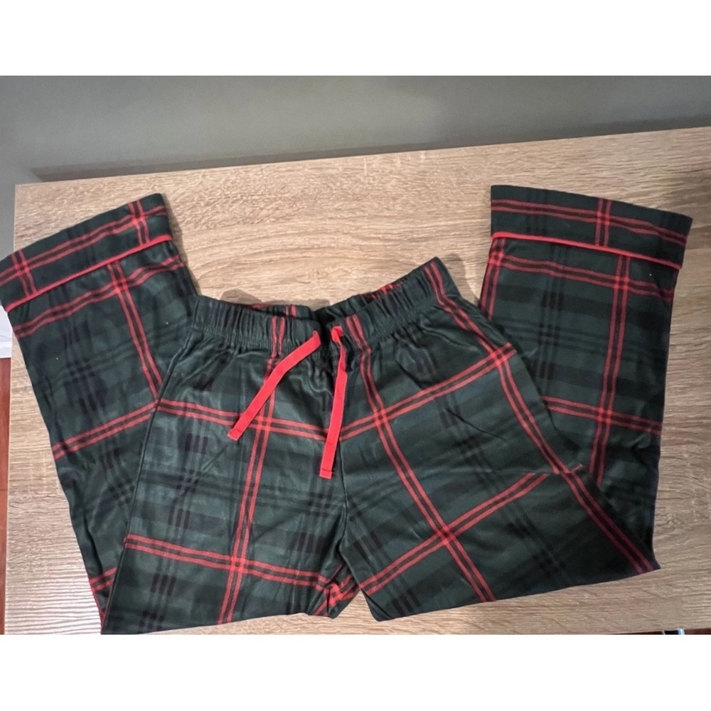 New! Hearth & Hand w/ Magnolia Kids Pajama Set Green Red Plaid - Kids Size 6 - Picture 7 of 8